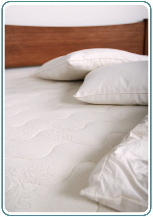 pillows on mattress
